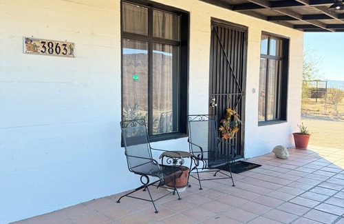 Bullhead City House | Historic Mercantile & Post Office Turned Charming 3-Bedroom Getaway