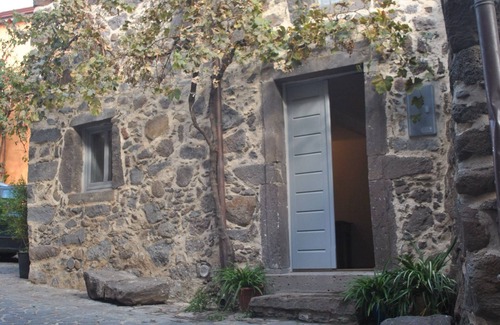 Paulilatino House | Historic renovated cottage, perfect for touring all over the Island