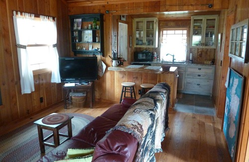 Estes Park Cabin | Historic, Romantic, Secluded 1910 Cabin; updated with modern amenities
