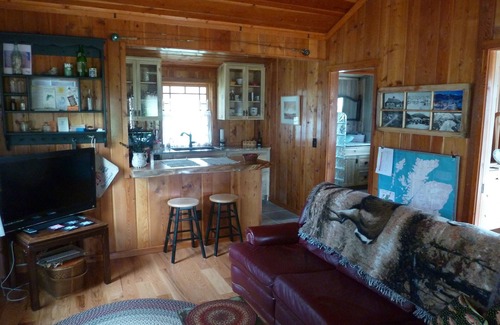 Estes Park Cabin | Historic, Romantic, Secluded 1910 Cabin; updated with modern amenities