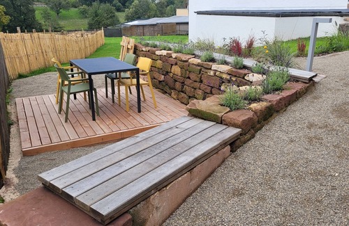 Baustert Apartment | Historic school - modern parlor