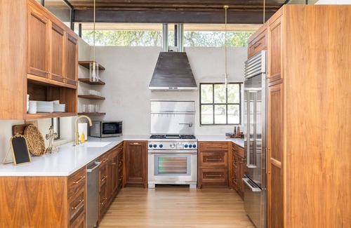 Belton House | Historic Tyler House in Salado