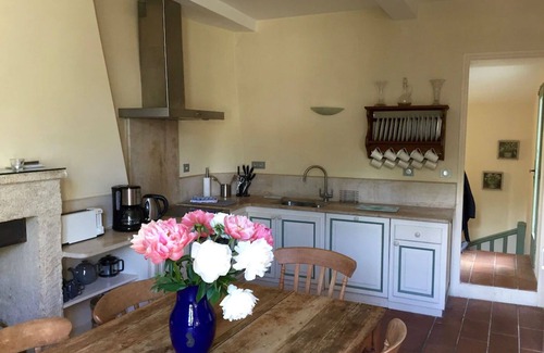 Uzes House | Historic Uzes - spacious 18th century townhouse with large, sunny terrace