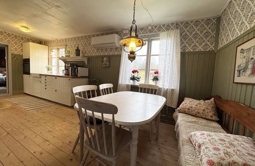 Svenljunga Ski Chalet | Historic villa in beautiful nature, Svenljunga | SE08051