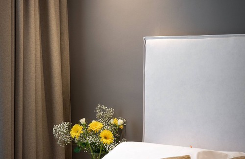 Pre Hotel | HNN Luxury Suites