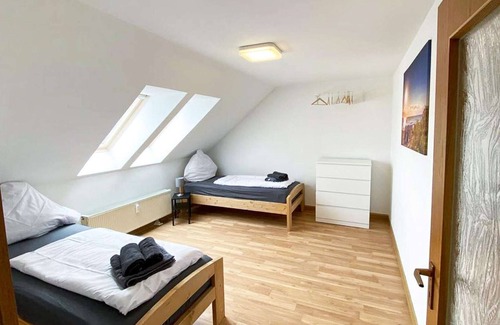 Kolonie Eichenweiler Apartment | HÖ01 large apartment with dryer and washing machine