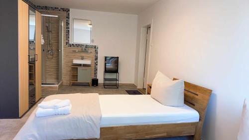 Rotha House | Hoa Xuan Pension