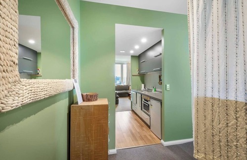 Hobart Central Business District Apartment | Hobart Hub Parkside Nook by Salamanca and Waterfront