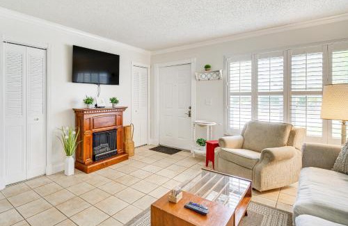 Hobe Sound Villa | Hobe Sound Villa with Screened Porch 4 Mi to Beach
