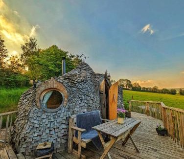 Newcastle-on-Clun Apartment | HOBLEY House Holiday