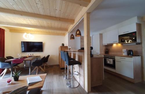 Rauris Apartment | Hochalmbahnen Chalets Rauris 1-07 WE1 Maislaufeldweg 1f EG