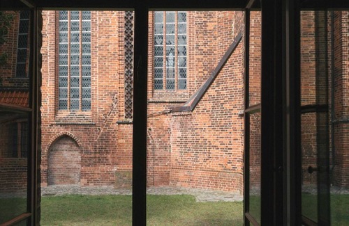 Werben Apartment | HOCHPARTERRE EAST: Morning sun and terrace to the east