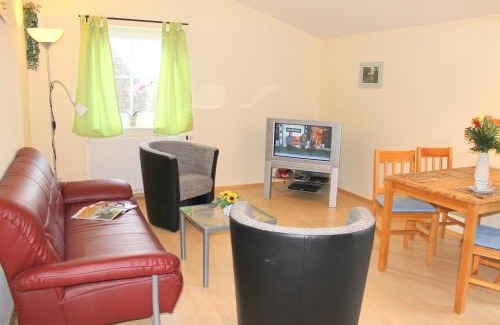 Riepsdorf Apartment | "Hof Triangel - Whg 1" - Bauernhofurlaub