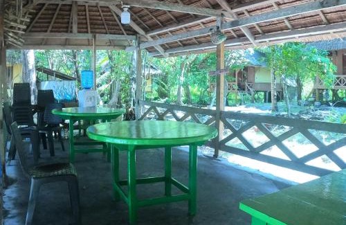 Hoga Island Resort | Hoga Island Dive Resort