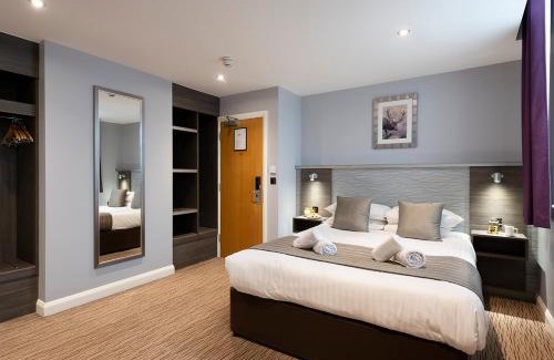 Seale Hotel | Hogs Back Hotel & Spa Nr Farnham