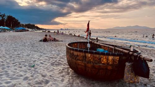 Cam An Hotel | Hoianbang Beach Front Villa and Restaurant