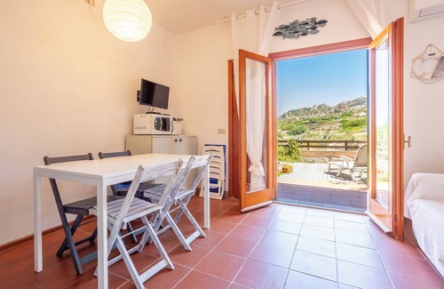 Costa Paradiso House | Holiday Home "Casa Carlotta in Costa Paradiso" with Garden & Sea View