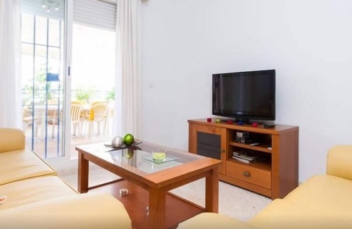 Sanlucar de Barrameda Apartment | Holi-Rent Albatros Apartment with spacious terrace, near the center & the beach