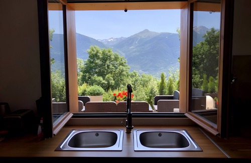 Saint-Martin-de-la-Porte House | Holiday Home 'Gite Du Barnabas Relais' with Mountain View, Private Terrace and Wi-Fi