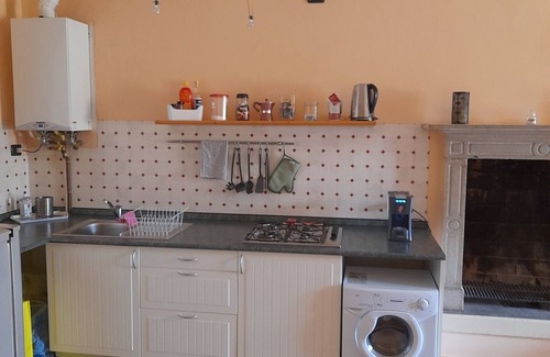 Borgo San Leonardo Apartment | Holiday Accommodation "Casa Vacanza Arcobaleno" in the heart of Bergamo