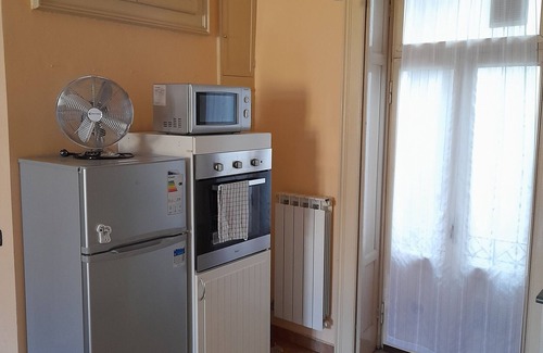 Borgo San Leonardo Apartment | Holiday Accommodation "Casa Vacanza Arcobaleno" in the heart of Bergamo