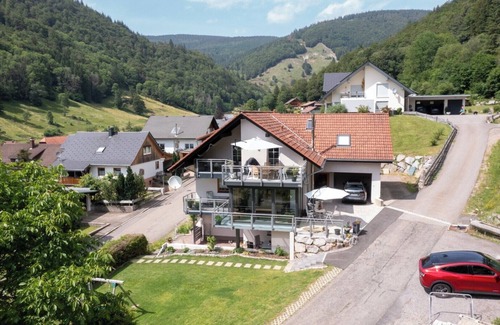 Brandenberg-Fahl Apartment | Holiday Apartment "Haus Franziska" with Mountain View, Private Terrace & Wi-Fi