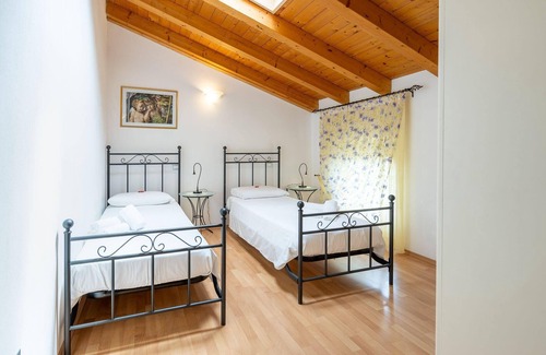 Valeggio sul Mincio Other | Holiday apartment Valeggio sul Mincio for 1 - 4 persons with 2 bedrooms - Farmhouse