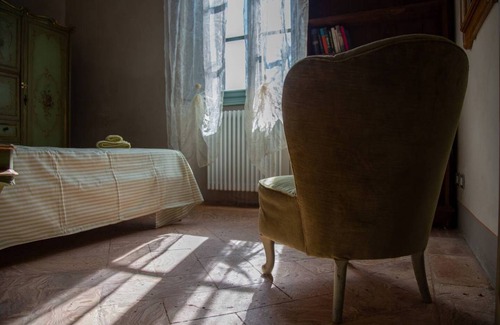 Vaprio d'Agogna Apartment | Holiday apartment Vaprio d'Agogna for 1 - 6 persons with 2 bedrooms - Castle