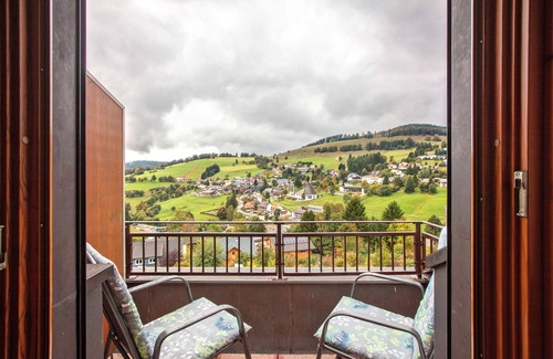 Todtnauberg Apartment | Holiday Apartment '4, 65 sqm' with Mountain View, Shared Terrace and Wi-Fi