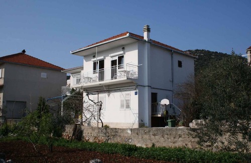 Vinisce Apartment | Holiday apartment Adriatic Sea at only 20 m