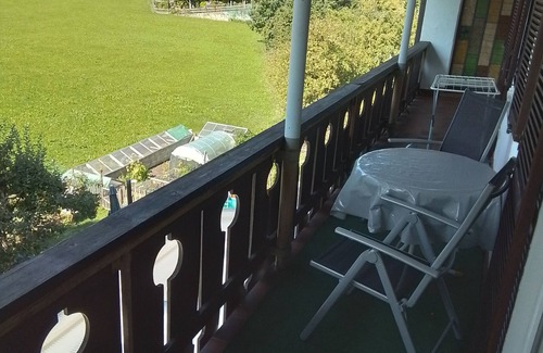 Anger Apartment | Holiday Apartment 'Auszeit' with Mountain View, Shared Garden and Wi-Fi