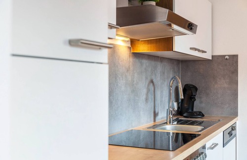 Stummerberg Apartment | Holiday Apartment "Bergglück Stummerberg" with Mountain View, Private Terrace & Wi-Fi