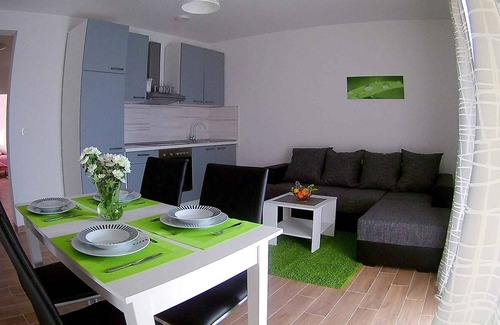 Gradac Apartment | Holiday apartment beach at 100 m