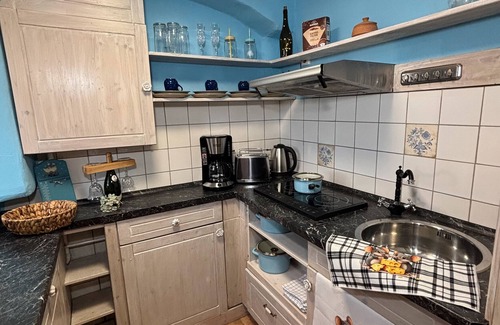 Meissen Apartment | Holiday Apartment 'Blaue Maus' with Lake View, Shared Terrace and Private Garden