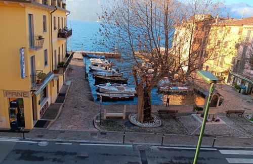 Porto Apartment | Holiday apartment Brenzone for 1 - 5 persons with 2 bedrooms - Holiday apartment in one or multi-fam