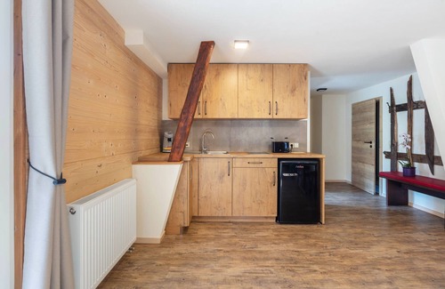 St. Blasien Apartment | Holiday Apartment '6' with Mountain View, Balcony and Wi-Fi