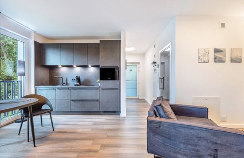 Altenbeken Apartment | Holiday Apartment "Egge Resort 7g" with Balcony, Whirlpool and Sauna