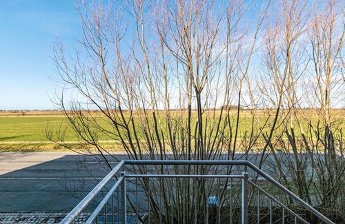 St. Annen Apartment | Holiday Apartment 'Hühnerhort' with Shared Terrace, Garden and Wi-Fi