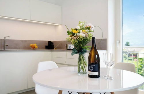 Magre sulla Strada del Vino House | Holiday Apartment "Haus Weinblick 5" with Mountain View, Garden & Wi-Fi