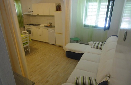 Drvenik Mali House | Holiday apartment Drvenik Mali for 1 - 8 persons with 3 bedrooms - Holiday house