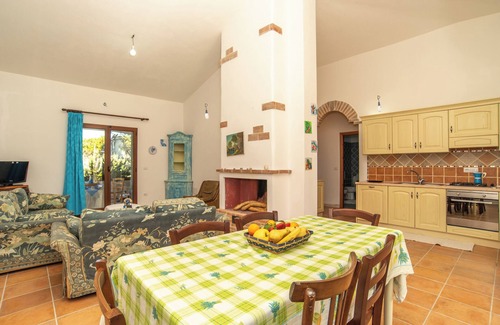 Onifai Apartment | Holiday Apartment in a Quiet Location with Garden