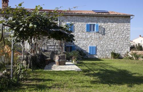 Funtana Apartment | Holiday apartment in Funtana with air conditioning, WiFi, washing machine 4982-7