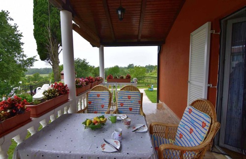 Valica Apartment | Holiday apartment in a quiet location