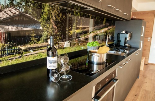 Terento Apartment | Holiday Apartment "Kieserhof Alm" with Mountain View, Private Terrace & Wi-Fi
