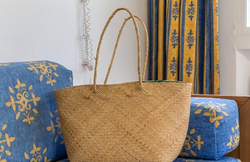 Cala d'Or Apartment | Holiday Apartment ‘La Mirada 2 Gavimarhotels’ with Wi-Fi, Balcony, Shared Garden & Pool; Parking Available