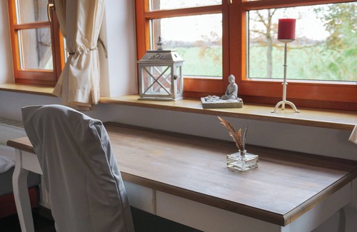 Wassersuppe Apartment | Holiday Apartment "Landhaus Charlotte - Storchennest" with Lake View, Balcony & Wi-Fi