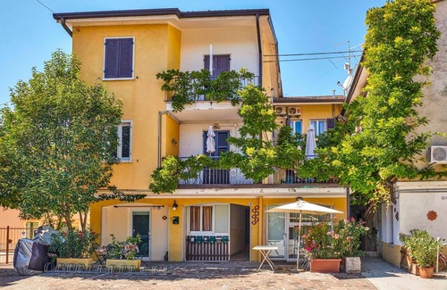 Lazise Apartment | Holiday apartment Lazise for 1 - 5 persons with 2 bedrooms - Holiday apartment in one or multi-famil