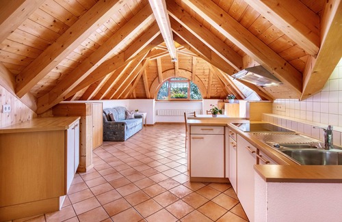 Resia Apartment | Holiday Apartment 'Mansardenwohnung Egart' with Lake View, Balcony and Wi-Fi