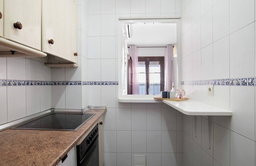 Ronda Apartment | Holiday Apartment "Mia" with 2 Balconies, Wi-Fi & Air Conditioning