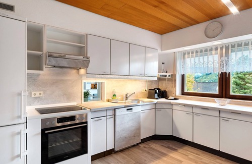 Odsbach Apartment | Holiday Apartment 'Moosfuchs' with Mountain View, Private Terrace and Wi-Fi